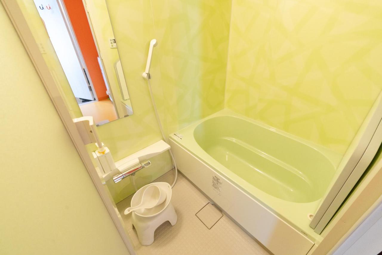 Апартаменты Bmj Shinjuku Okubo Токио Экстерьер фото